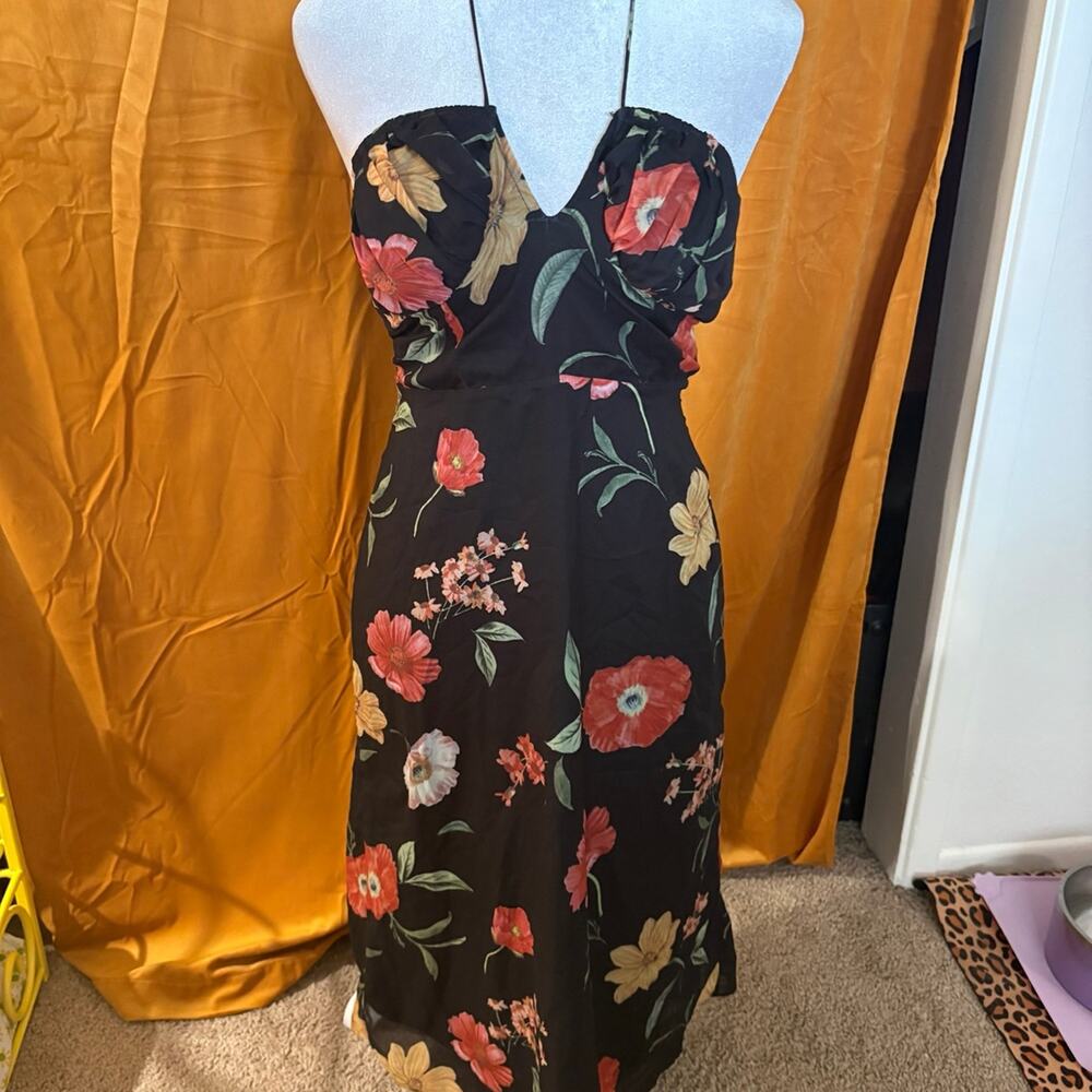 Urban Outfitters Cynthia Floral Strapless Midi Dress Size Small NWT